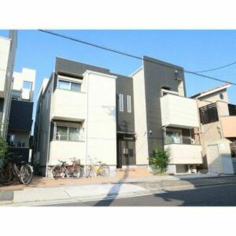 愛知県名古屋市熱田区千代田町 2階建