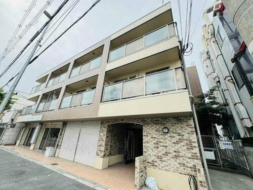 Ｋ　ｃｏｕｒｔ　Ｎａｋａｋｏｓａｋａ 3階建