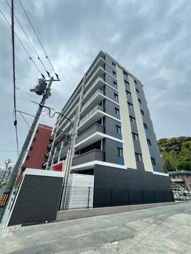 福岡県北九州市八幡西区穴生２丁目 8階建