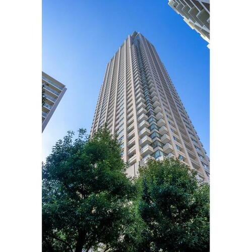 東京都港区南青山１丁目 賃貸マンション