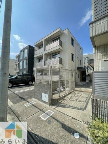 愛知県名古屋市千種区千種２丁目 3階建 築8年5ヶ月