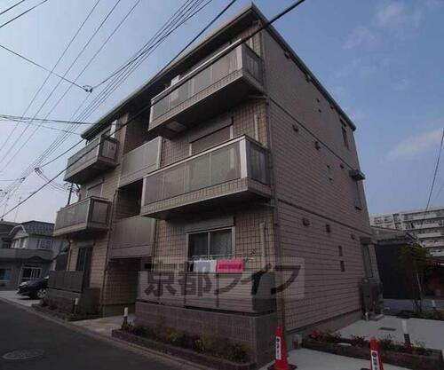 京都府京都市右京区西院久田町 築8年10ヶ月 3階建