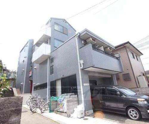 京都府宇治市宇治妙楽 4階建