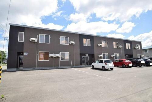 北海道深川市二条 賃貸アパート