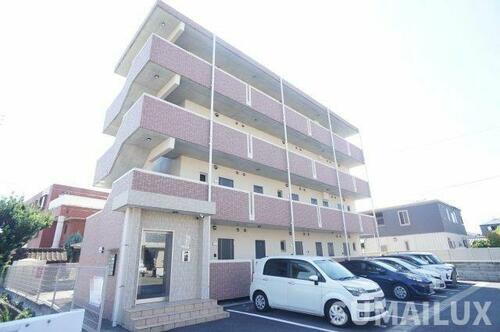 熊本県熊本市南区田迎１丁目 3階建