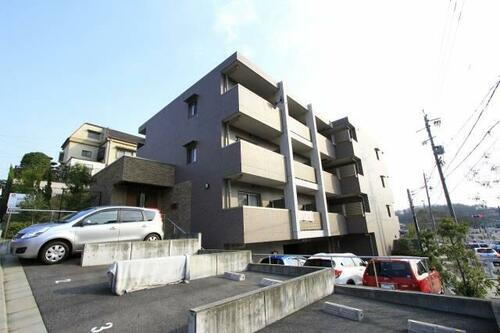 愛知県名古屋市千種区東山元町５丁目 賃貸マンション