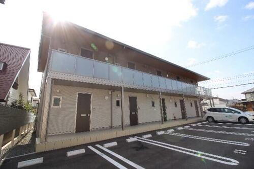 岡山県岡山市中区関 2階建 築5年8ヶ月