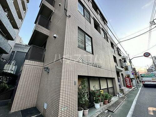 東京都世田谷区下馬１丁目 築33年1ヶ月 5階建