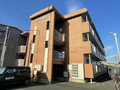 静岡県浜松市中央区天龍川町 3階建 築40年9ヶ月