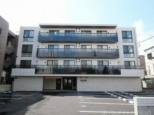 ＢＲＡＭＡ南１１条 4階建