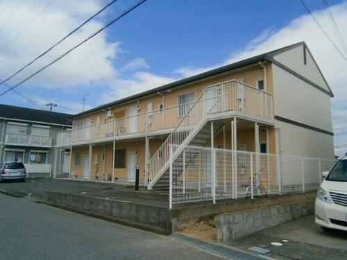 グリーンハイツ二色Ｂ棟 2階建