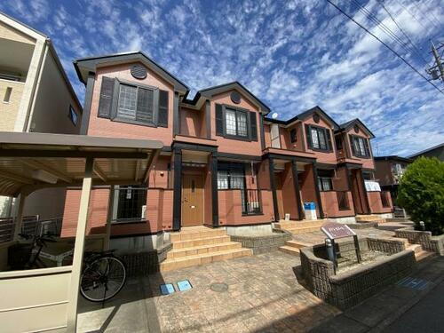 愛知県江南市木賀東町新塚 築19年7ヶ月 2階建