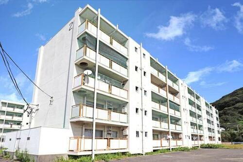 ビレッジハウス時津２号棟 5階建