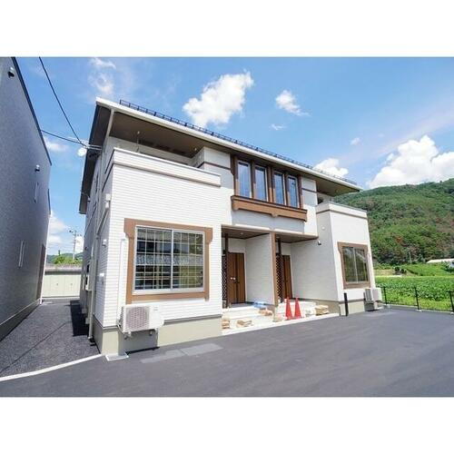 長野県松本市大字大村 2階建 築8年