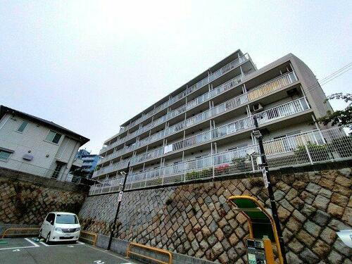 兵庫県神戸市中央区中山手通７丁目 6階建 築30年3ヶ月