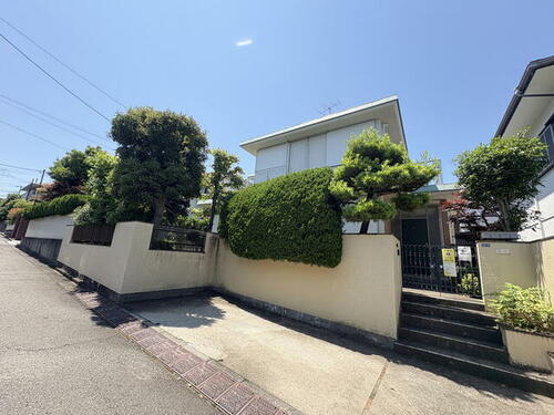 片平３丁目貸家 2階建