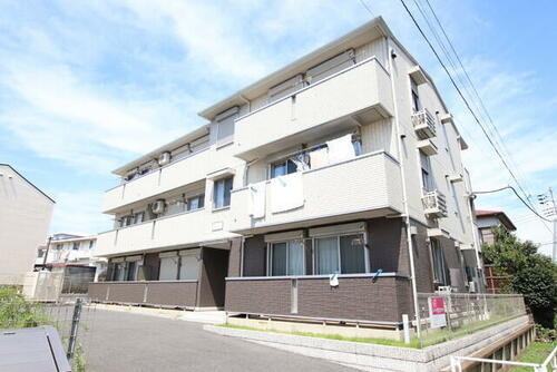 神奈川県藤沢市円行 賃貸アパート