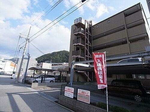 兵庫県神戸市北区谷上西町 4階建 築22年8ヶ月