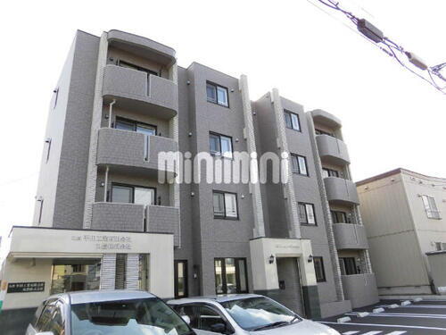 北海道札幌市白石区北郷一条３丁目 賃貸マンション