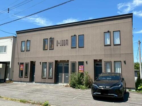 北海道旭川市亀吉三条１丁目 賃貸アパート