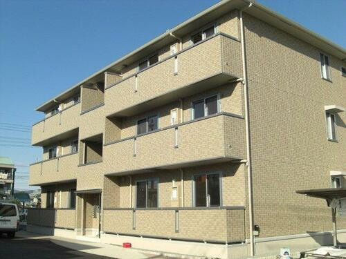 広島県福山市東深津町２丁目 賃貸アパート