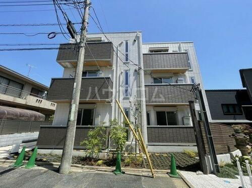 東京都世田谷区南烏山１丁目 3階建 築2年6ヶ月