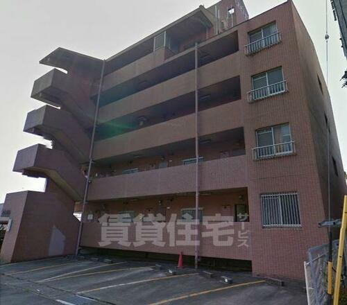 愛知県名古屋市北区五反田町 5階建