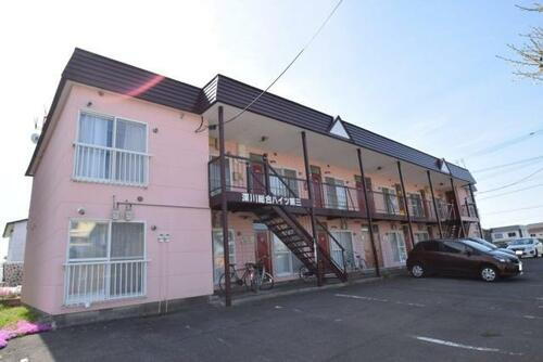 北海道深川市三条 賃貸アパート