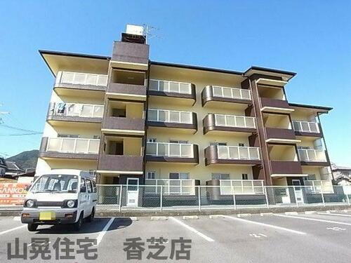 奈良県香芝市磯壁４丁目 4階建 築38年5ヶ月
