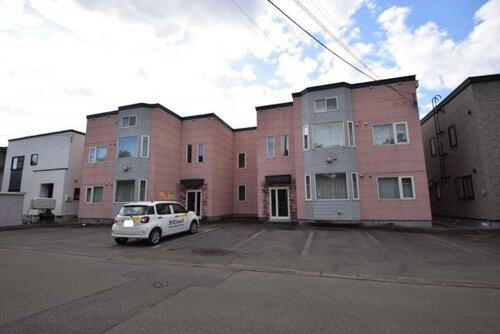 パークアベニュー新富 2階建