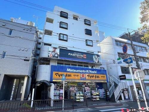 ジュネシオンＭＩＴＳＵＲＵ 8階建