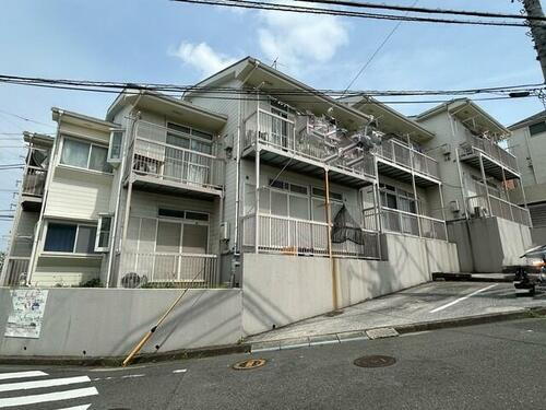 ハイツスポーリアⅠ号棟 2階建