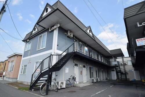 ＬＡＭＩＳ　ＷＥＳＴ 2階建