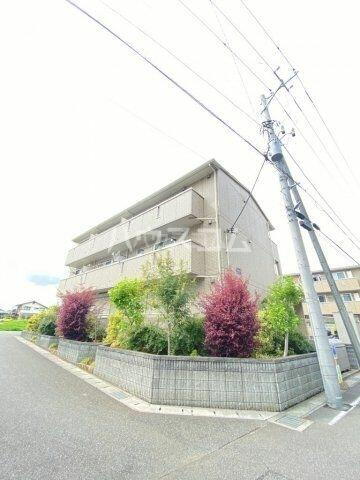 千葉県流山市後平井 3階建 築18年5ヶ月