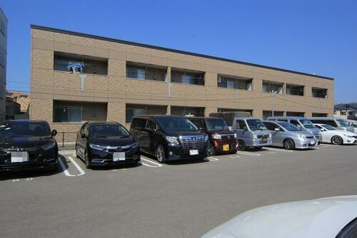 愛媛県松山市東長戸１丁目 賃貸アパート