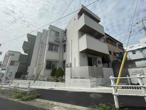 アンベリール 3階建