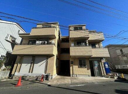 神奈川県横浜市瀬谷区三ツ境 3階建 築18年2ヶ月