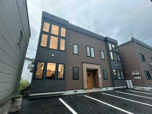 Ｃａｎｎｅｌｅ（カヌレ）Ａ棟