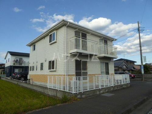 静岡県藤枝市青葉町１丁目 2階建