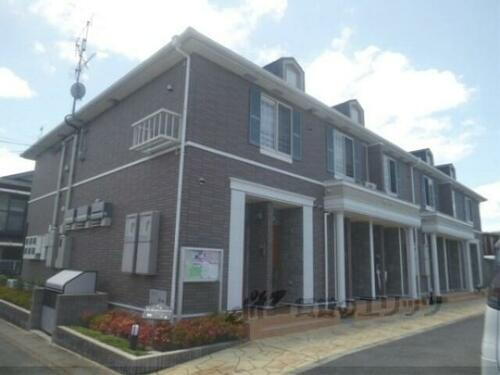 京都府京都市山科区大宅御供田町 2階建