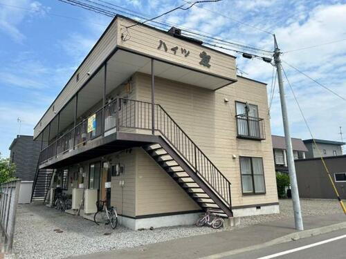 ハイツ友 2階建