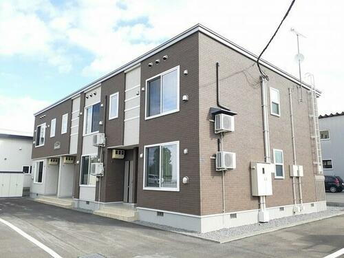 北海道深川市四条 賃貸アパート