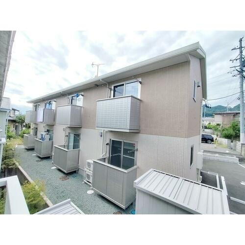 セゾン街角 2階建