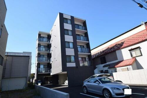 クレストパレス１条通