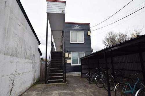 ｒｅｖｅｒｉｅ（レヴリィー）