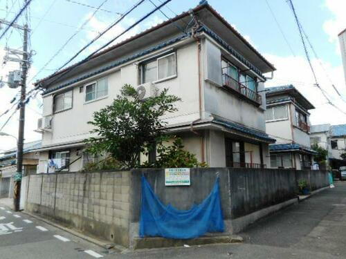 八番館 2階建