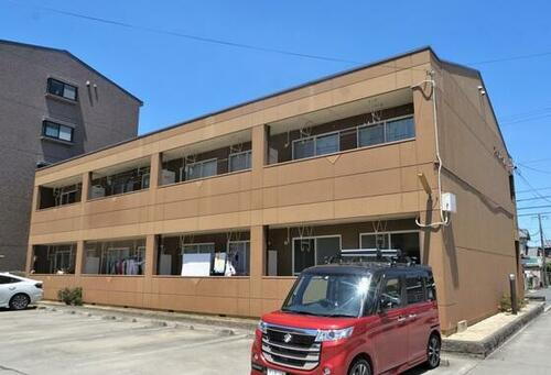 アーバンハイツ　Ａ 2階建