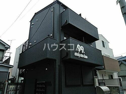 東京都足立区綾瀬４丁目 築5年11ヶ月 3階建