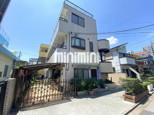 東京都葛飾区西新小岩４丁目 3階建
