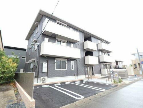 熊本県熊本市南区平成１丁目 築4年2ヶ月 3階建